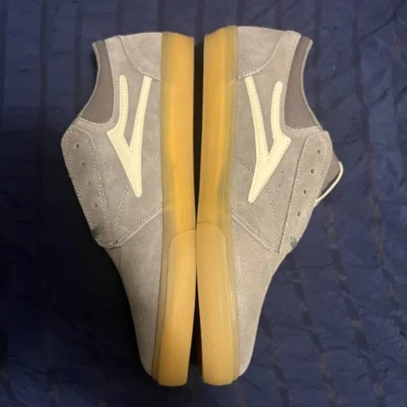 Lakai Griffin *Glow in the dark* skate shoes. Never been 